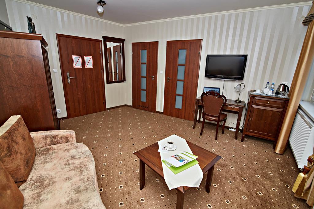 Hotel Ted ラドムスコ 部屋 写真
